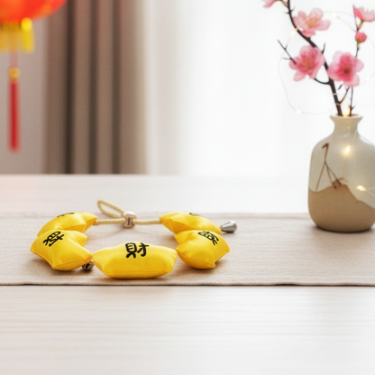 MOMOJI Golden Fortune String 滿財福串 | Pet Neckwear